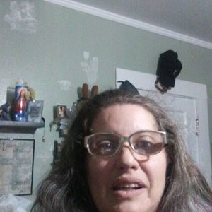 Meet your Posher, Catherine